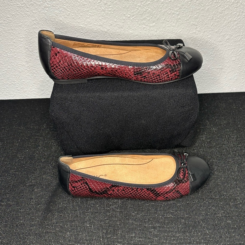 Vionic Minna Ballet Flat View 4